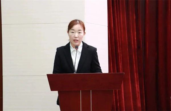 凝智慧聚合力加速实现百龙梦！|百龙创园2025年工作总结暨表彰大会隆重召开